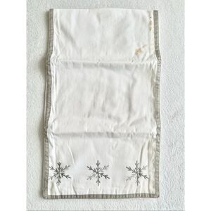 Target - white and gray snowflake table runner 46 inches long